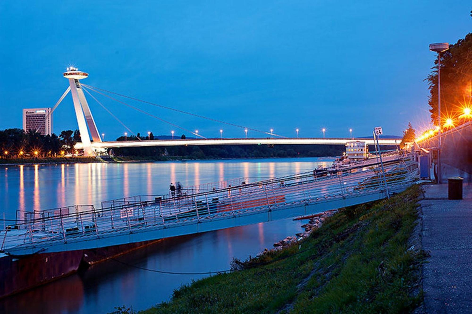 Botel Gracia Bratislava Bagian luar foto