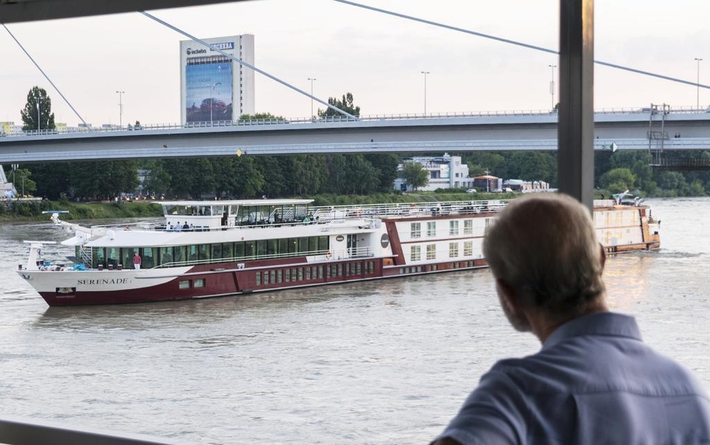 Botel Gracia Bratislava Bagian luar foto