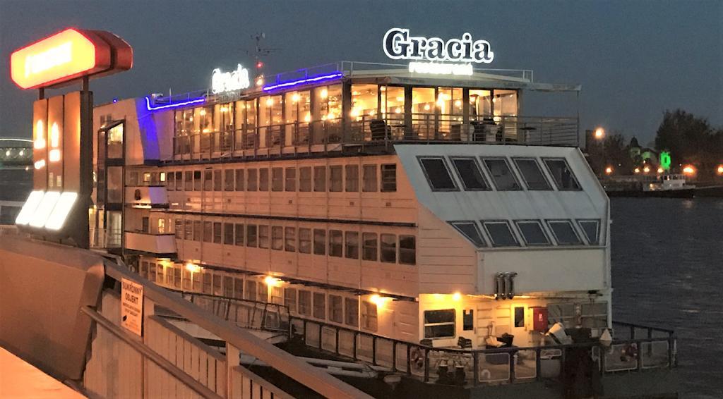 Botel Gracia Bratislava Bagian luar foto